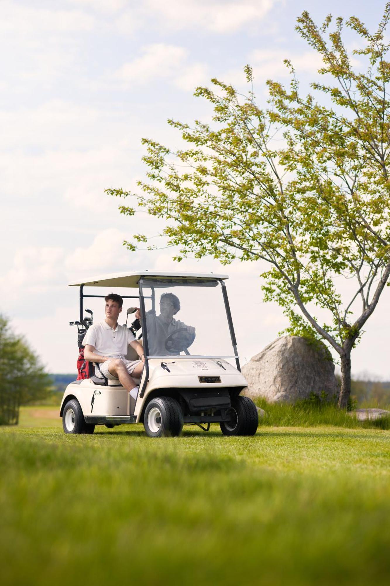 Van Der Valk Golfhotel Serrahn - Adult Only エクステリア 写真